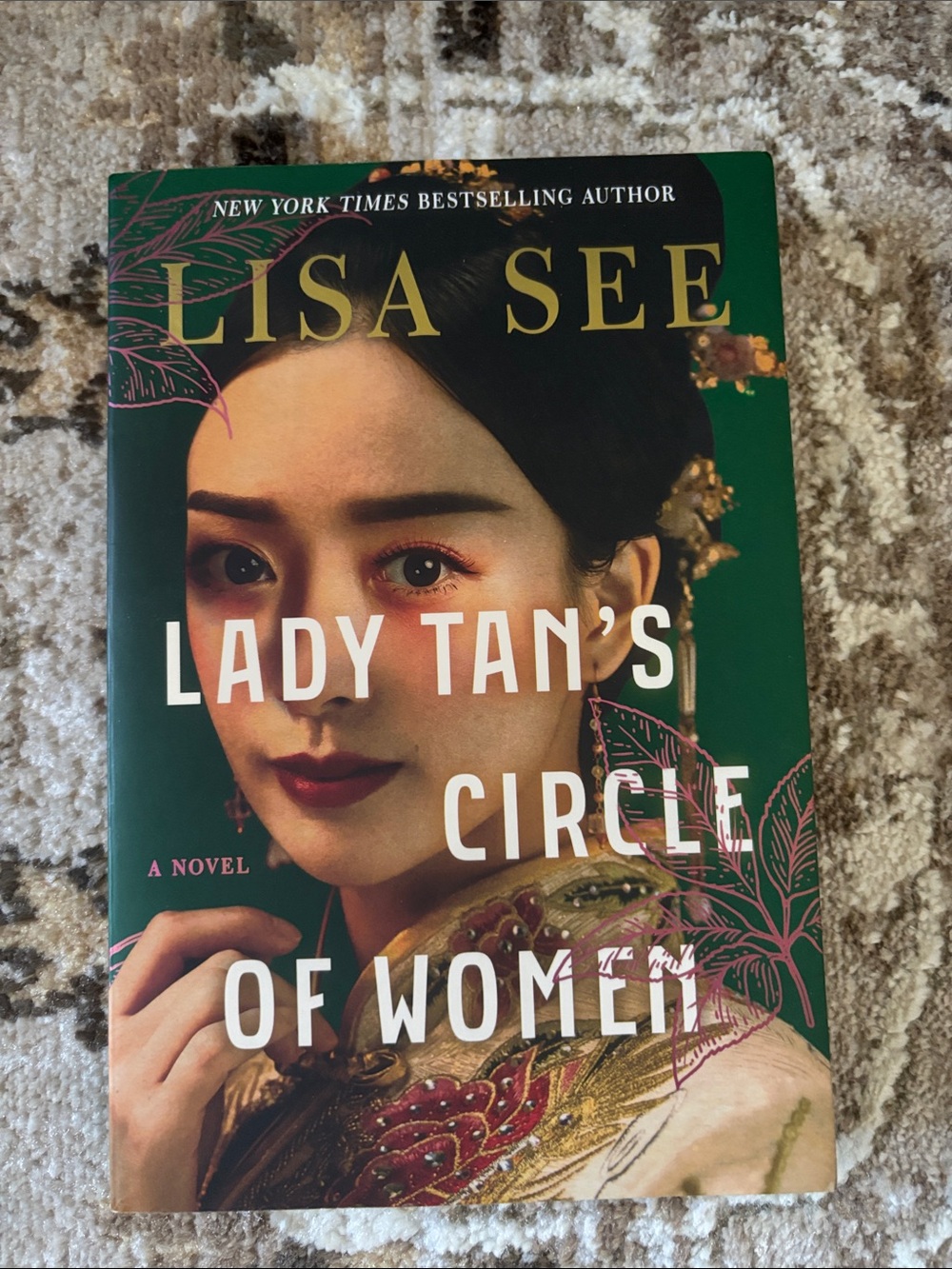Lisa See "Lady Tan's Circle of Women" Hardcover Book - Green Cover